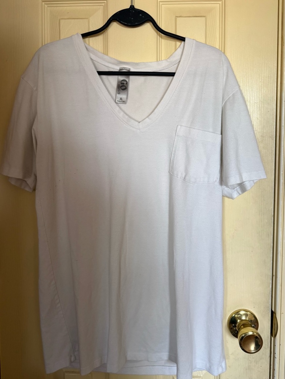 Go Couture White V-Neck Short Sleeve Tee with Chest Pocket